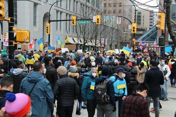 C'est quoi une tenue professionnelle : astuces pour bien s'habiller